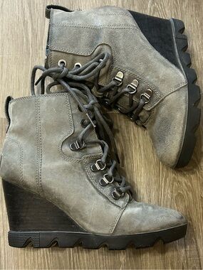 SOREL Joan Uptown Lace Waterproof Wedge Ankle Boots Gray Quarry Women's Size 6